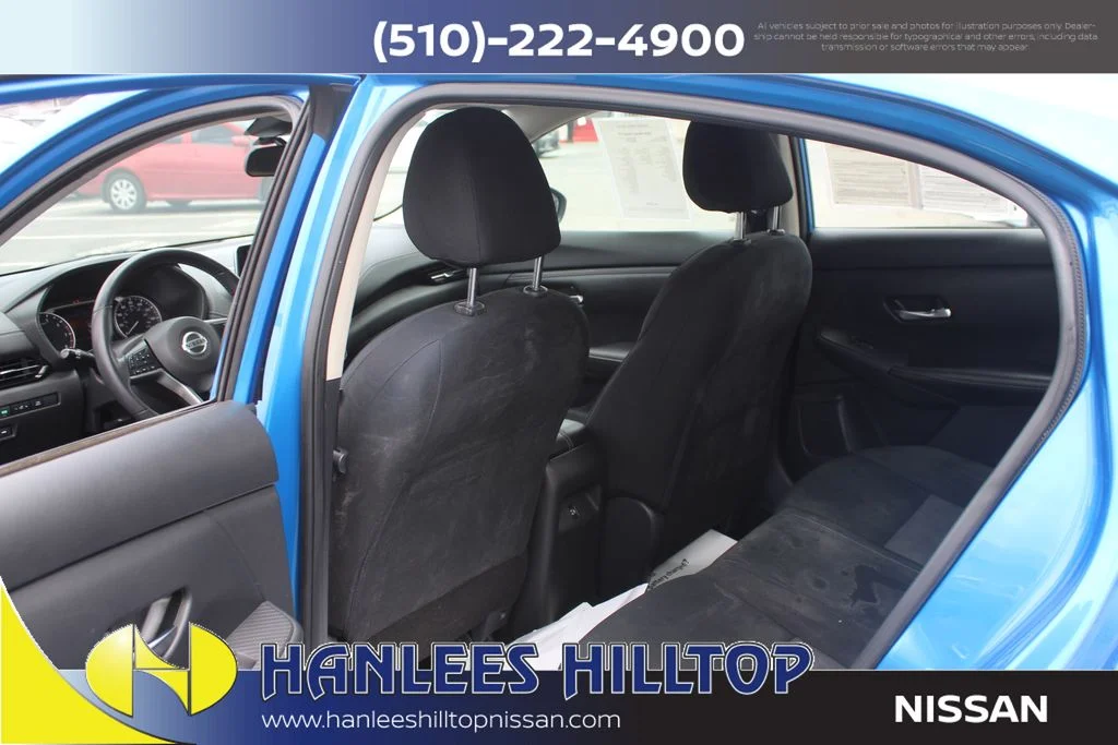 Used 2020 Blue Nissan SV image 14