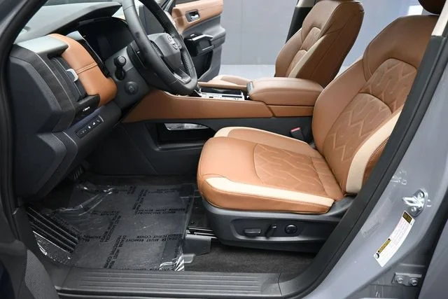 New 2026 Boulder Gray Pearl Nissan Platinum image 30