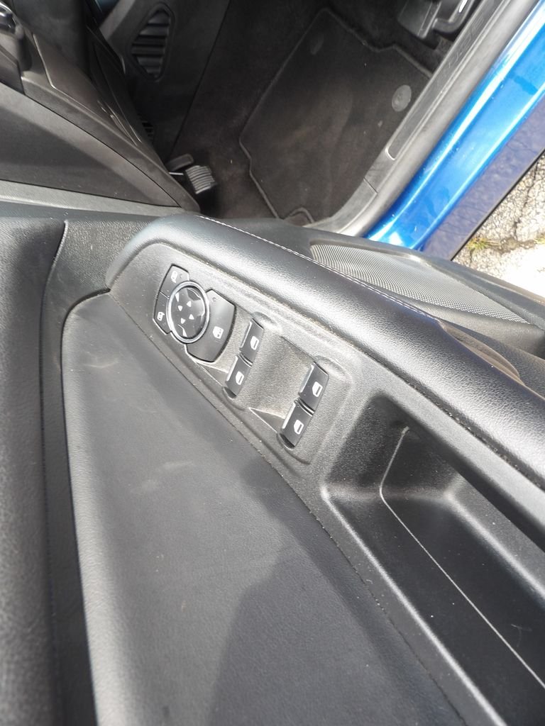 Used 2024 Blue Metallic Ford SEL image 18