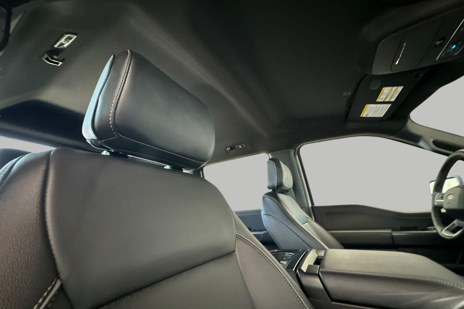 Used 2025 White Ford Lariat image 16