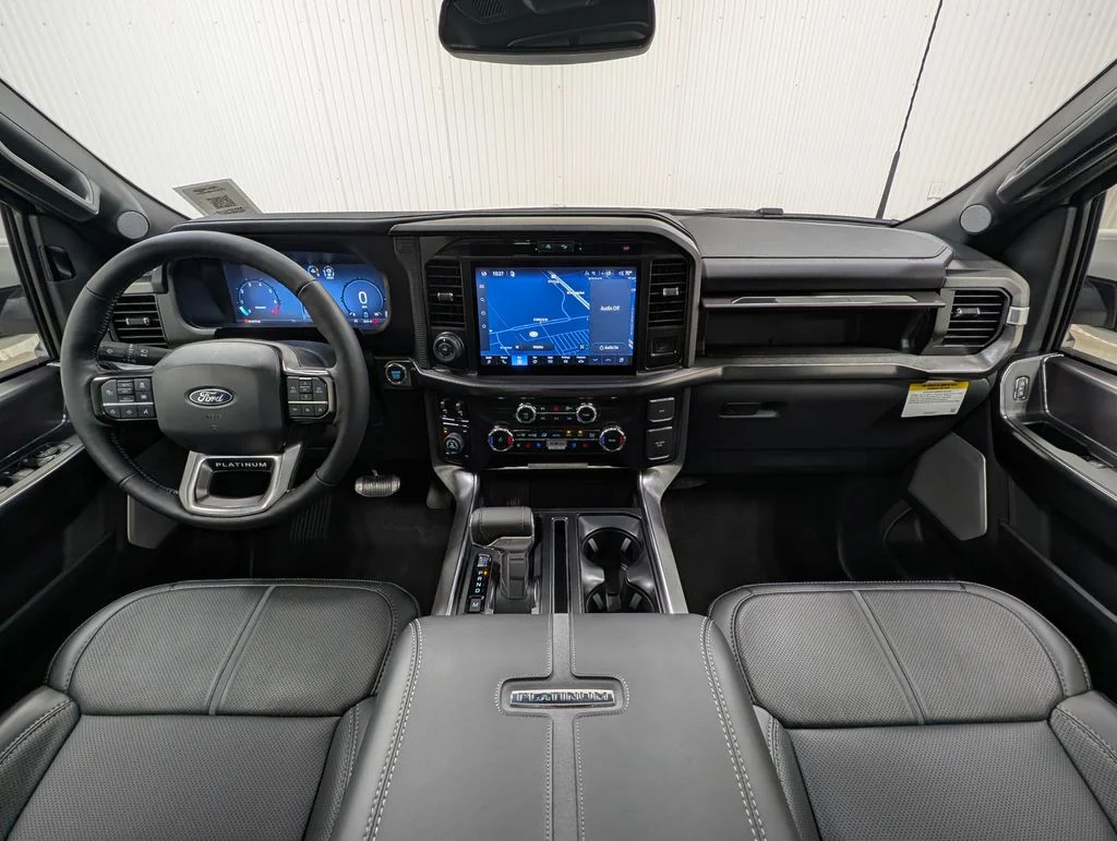 New 2026 Star White Metallic Tri-Coat Ford Platinum® image 3