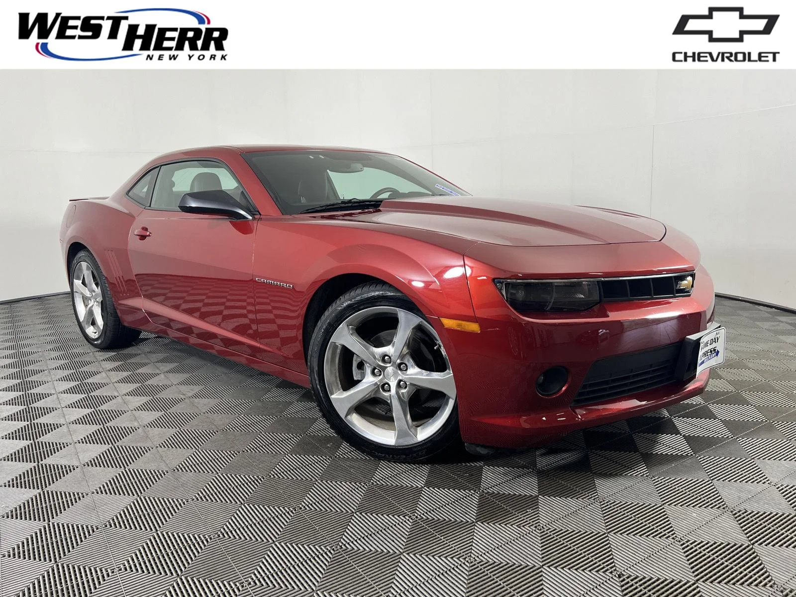 Used 2014 Red Rock Metallic Chevrolet LT image 1
