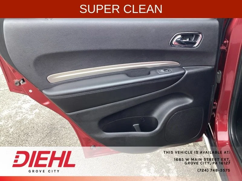 Used 2015 Red Dodge SXT image 6