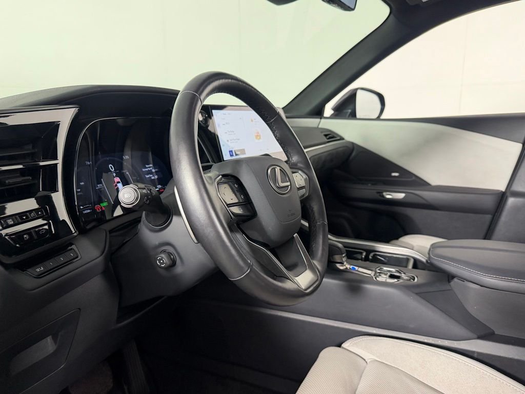 Used 2025 Gray Lexus 550h+ Luxury image 23