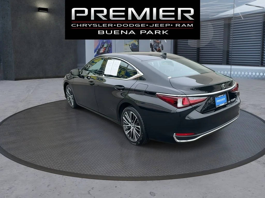 Used 2023 Black Lexus 250 image 6