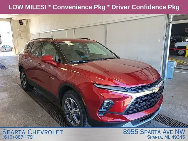 2024 Chevrolet Blazer 2.0T 2LT FWD's photo