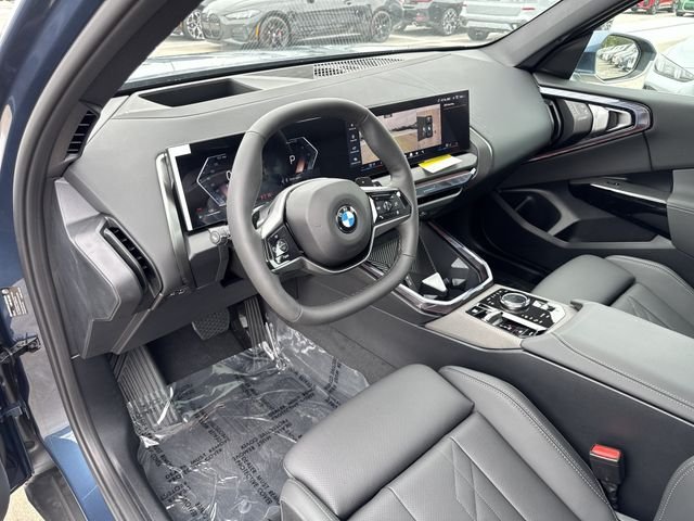 New 2026 Arctic Race Blue metallic BMW 30 xDrive image 15