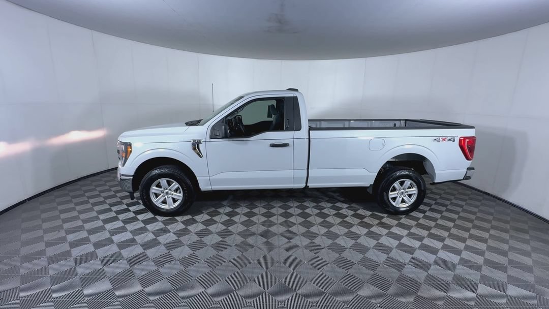 Certified Used 2023 Gray Ford XLT image 5