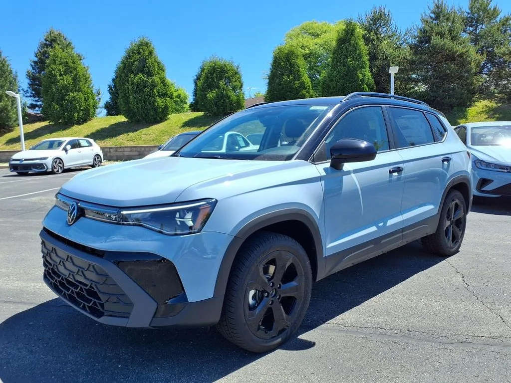 New 2026 Monument Gray Volkswagen 1.5T SEL image 5