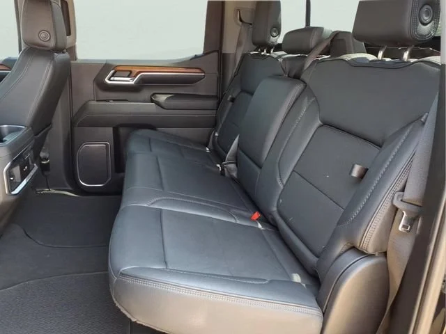 Used 2023 Onyx Black GMC Denali image 23