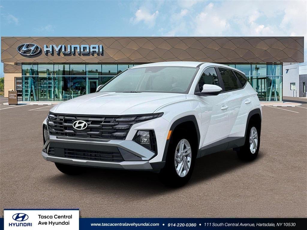 White 2026 Hyundai Tucson SE AWD SUV / Crossover All-Wheel Drive