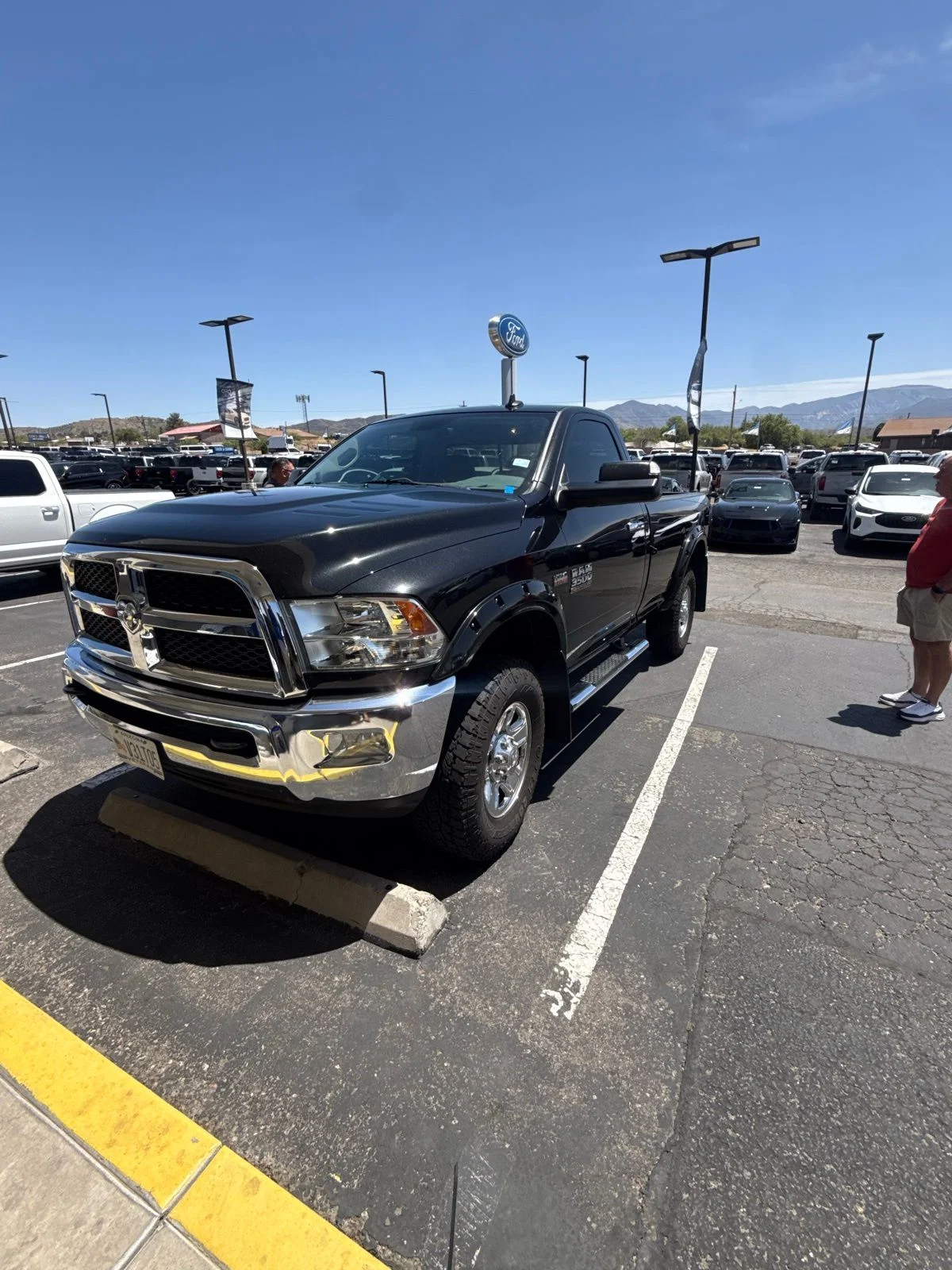 2015 RAM 3500 SLT 4X4 Regular cab's photo