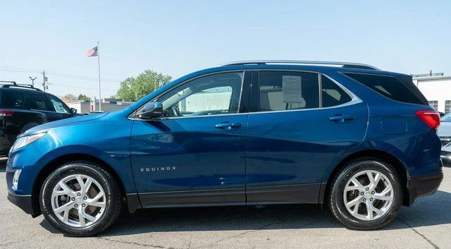 Used 2020 Blue Chevrolet LT image 9