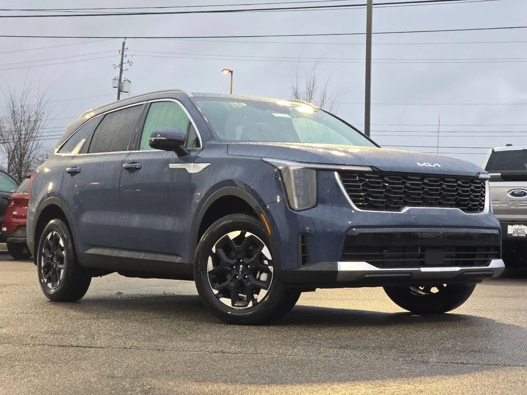 2026 Kia Sorento S AT 4WD's photo