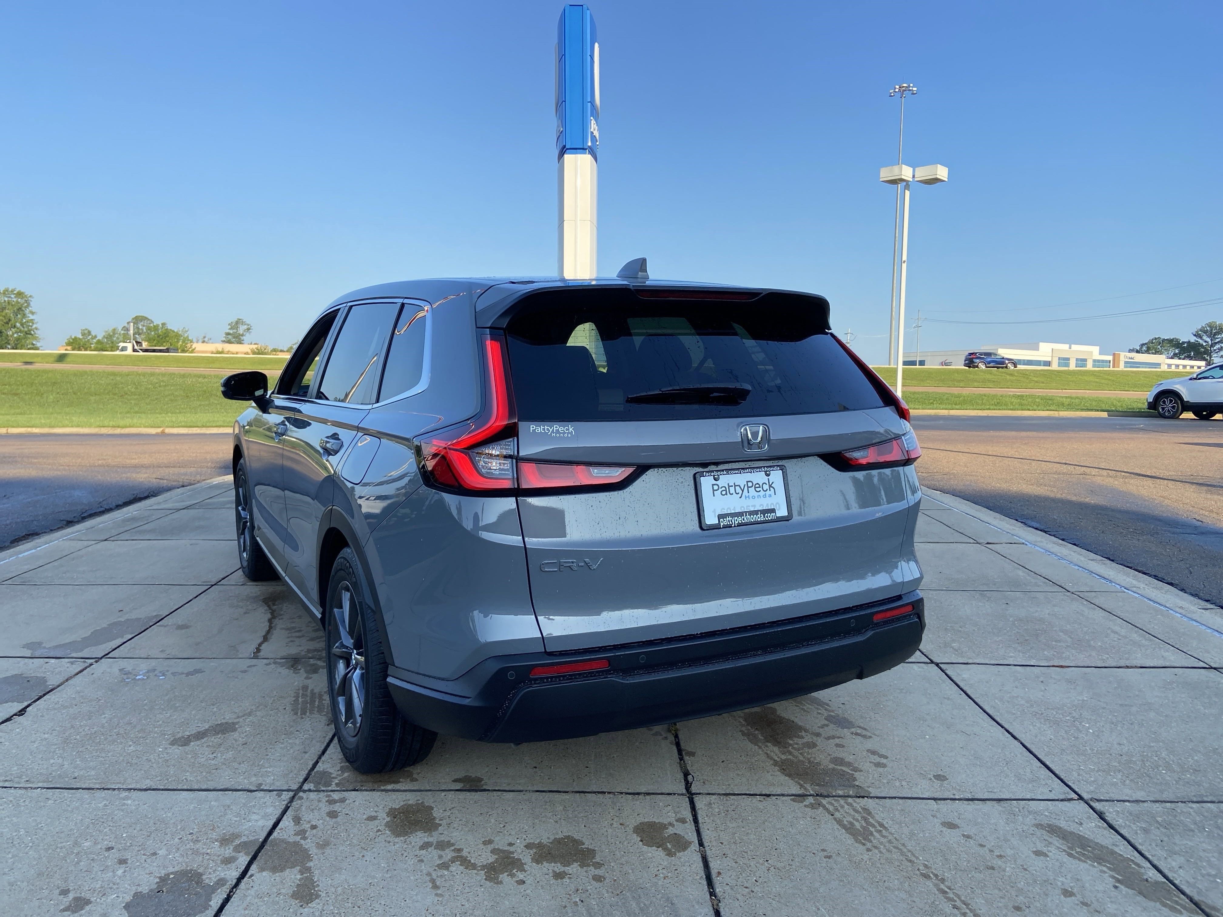 New 2026 Urban Gray Pearl Honda EX-L image 8