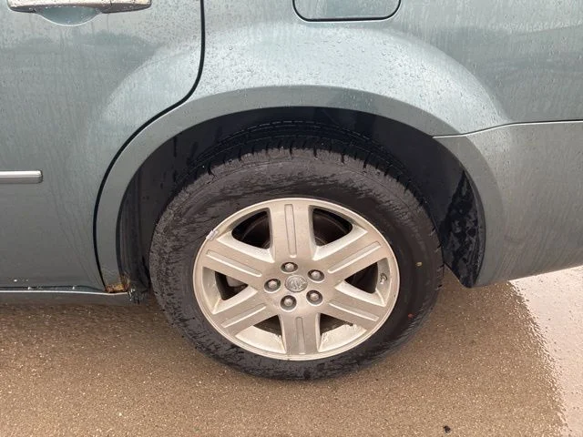 Used 2006 Green Chrysler Base image 7