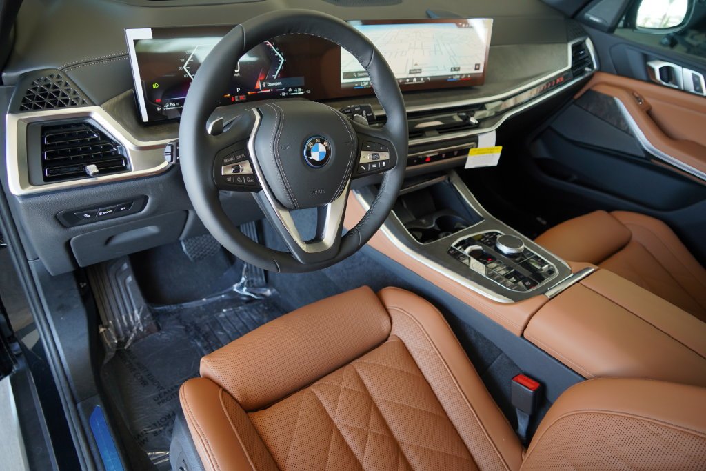 2026 BMW X5 50e - Photo 17
