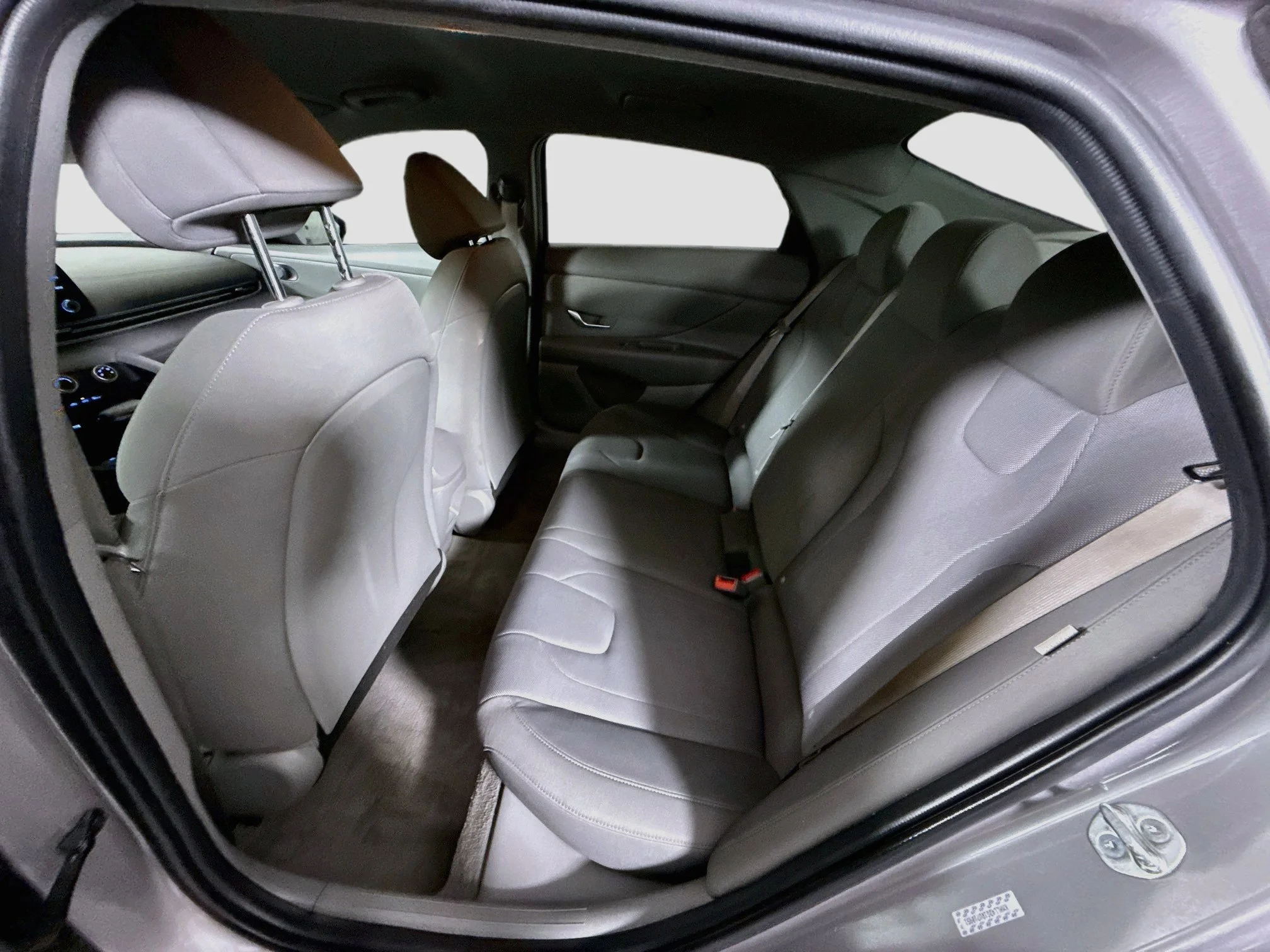 Used 2024 Fluid Metal Hyundai SE image 20