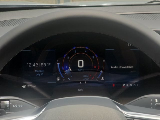 New 2027 Polar White Tricoat Chevrolet ACTIV image 17