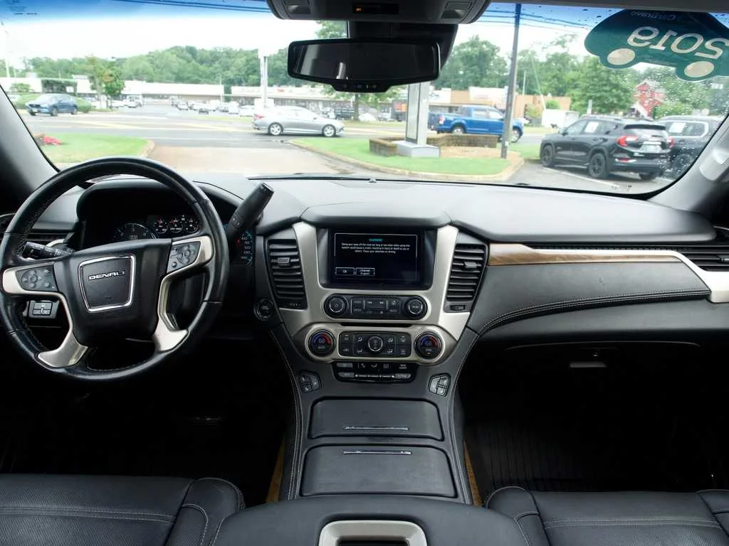Certified Used 2019 ONYX BLACK GMC Denali image 25