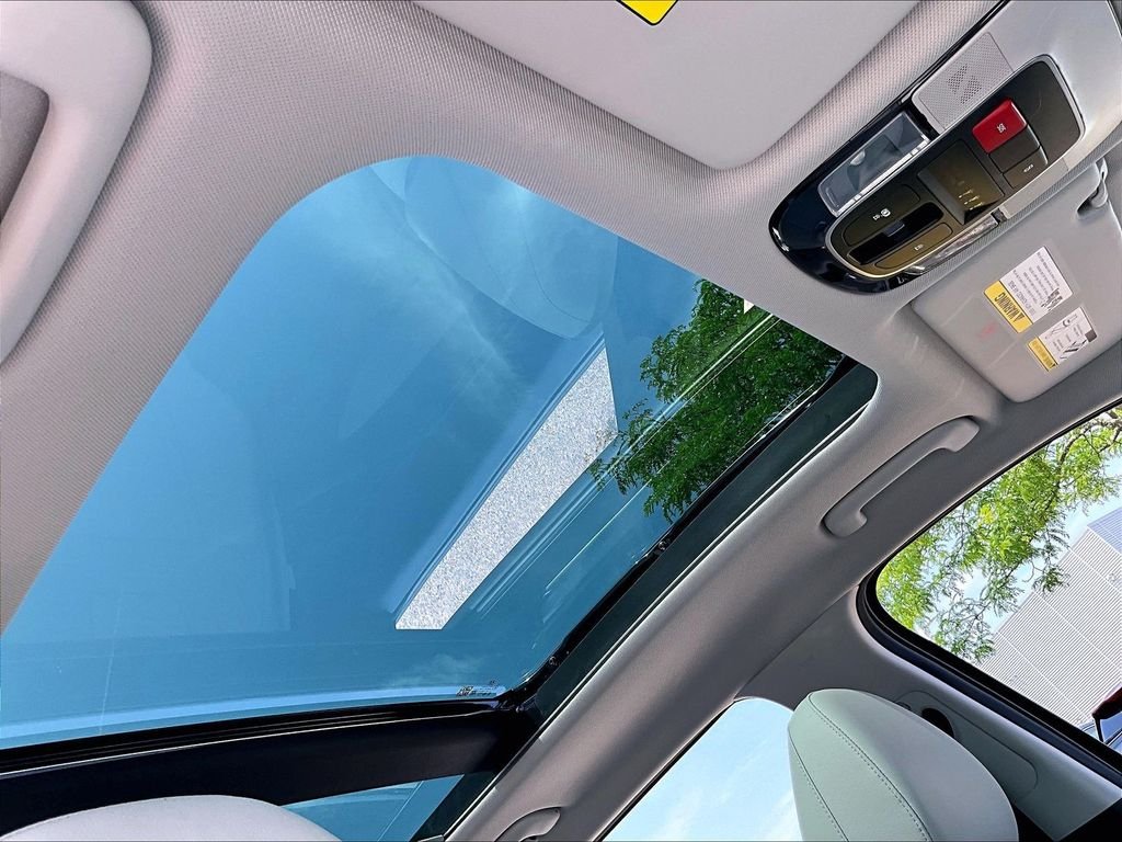 Used 2024 Blue Hyundai Limited image 22