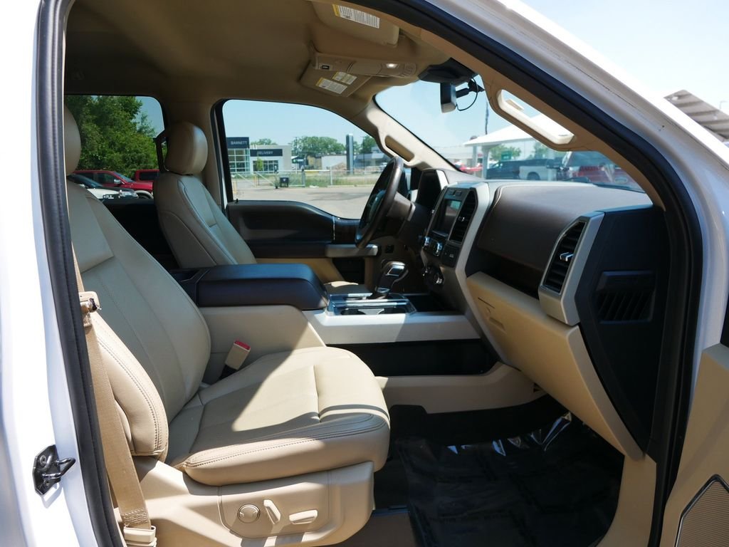 Used 2019 White Ford Lariat image 8