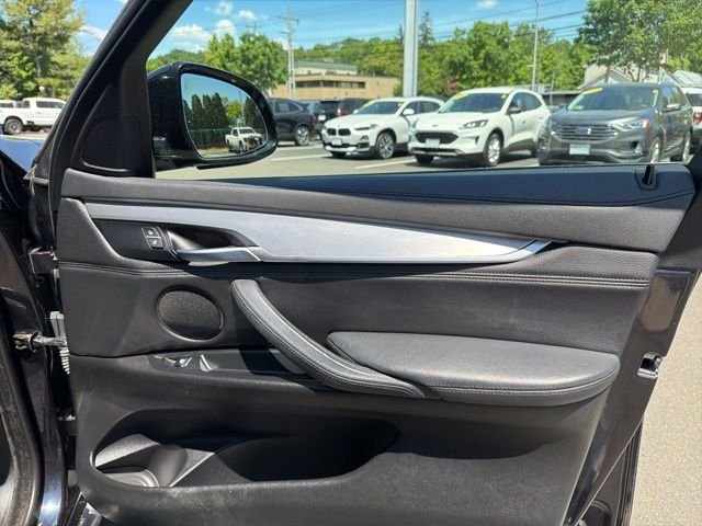 Used 2016 Black BMW xDrive35i image 11