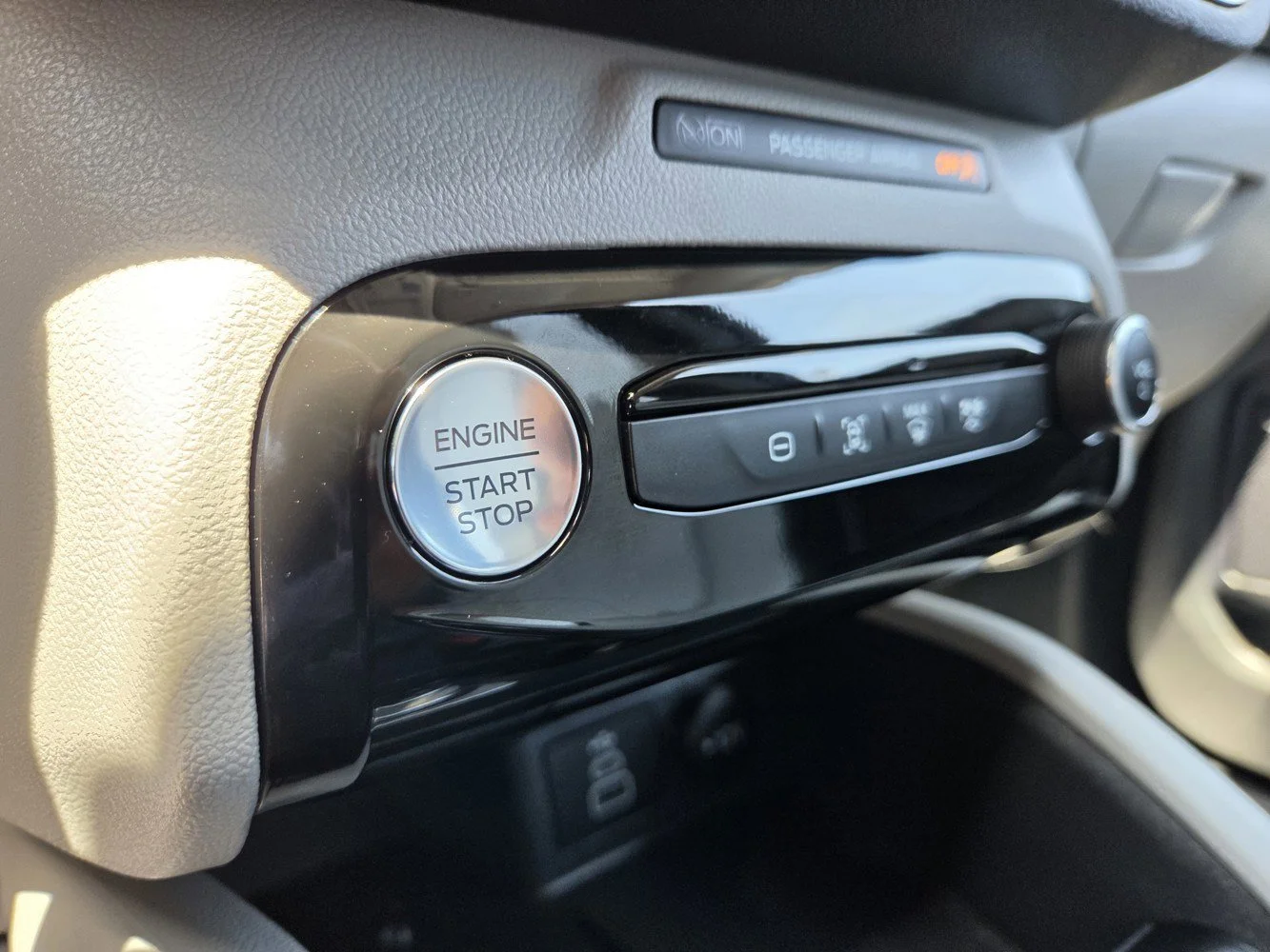 Used 2026  Ford PHEV image 24