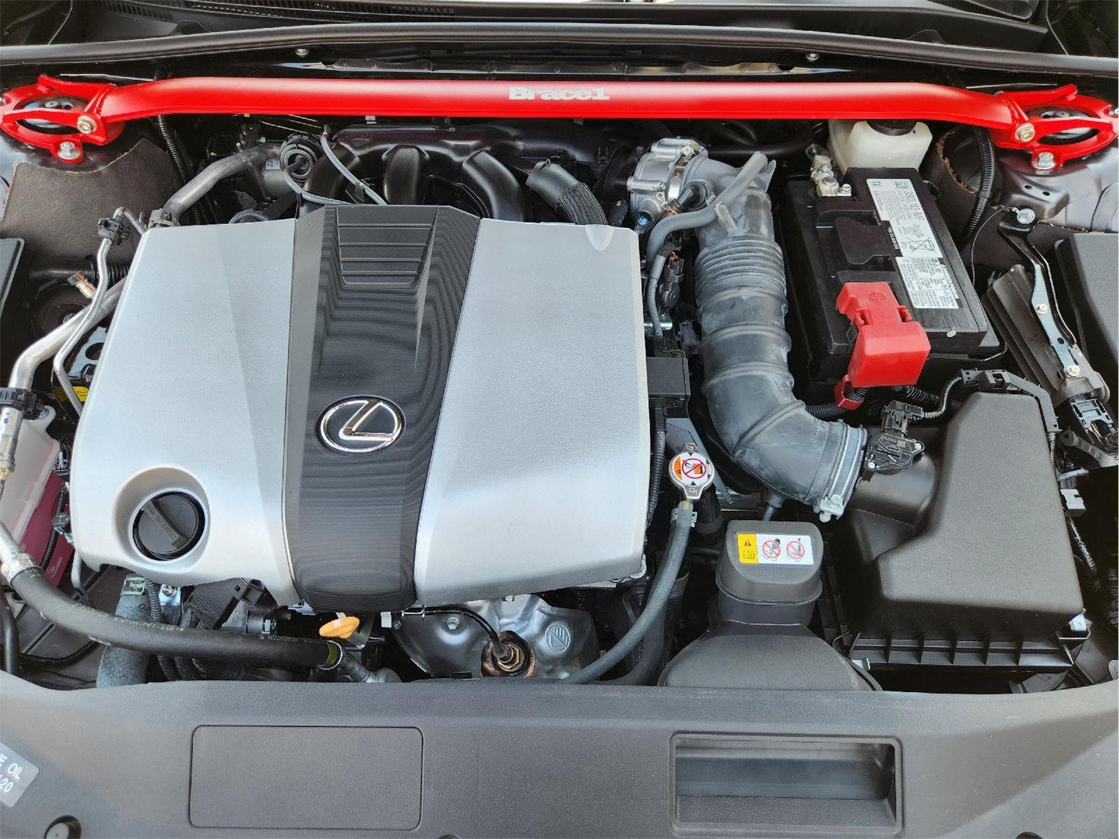 2025 Lexus ES 350 - Photo 31