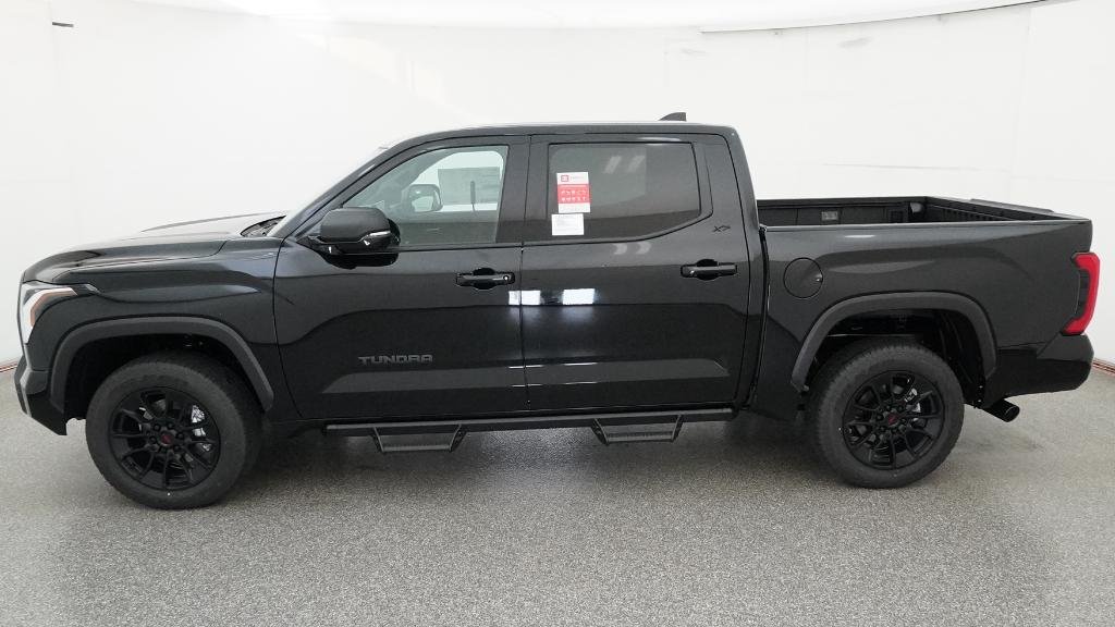 New 2026 Midnight Black Metallic Toyota SR5 image 49