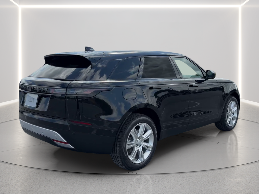 New 2026 Santorini Black Land Rover S image 5