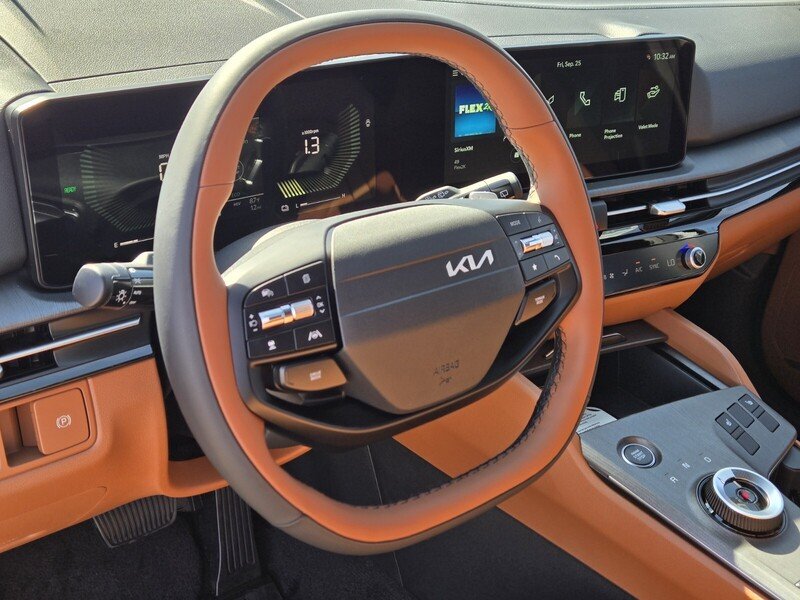 New 2027 Wolf Gray Kia X-Line image 11