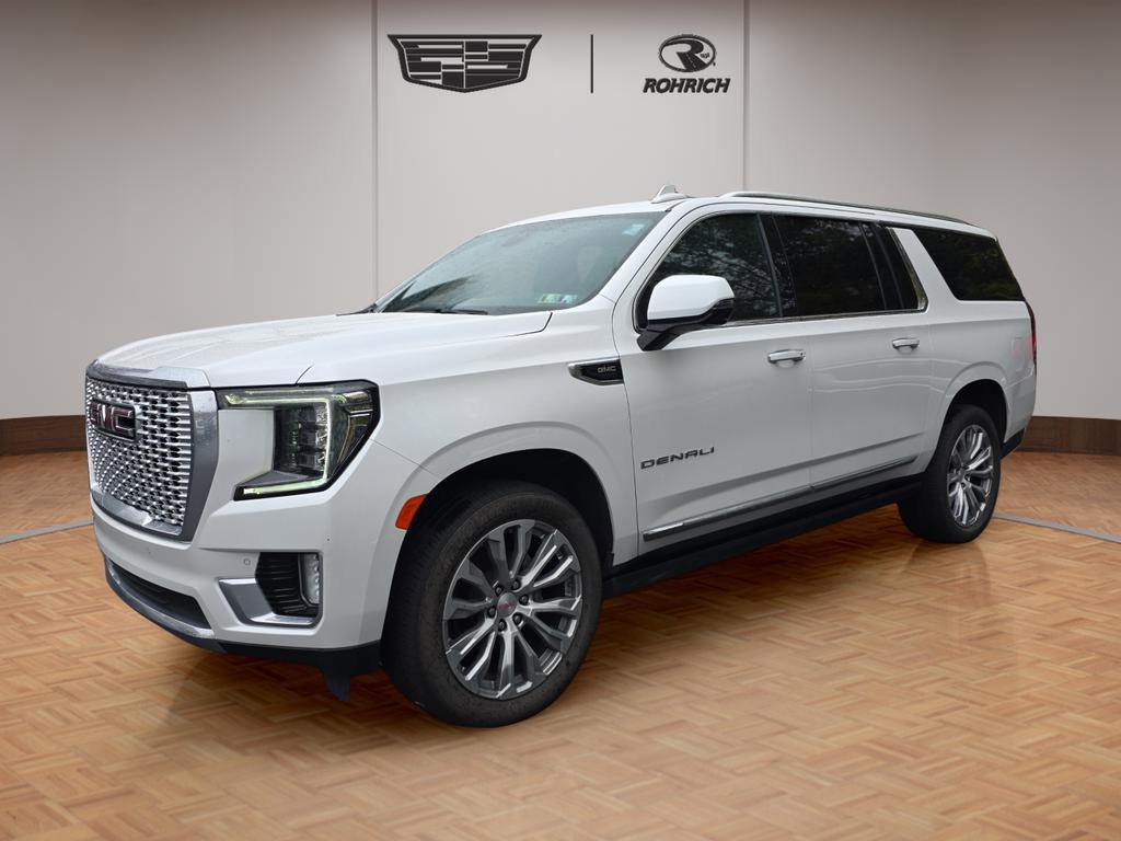 2022 GMC Yukon Denali AWD's photo