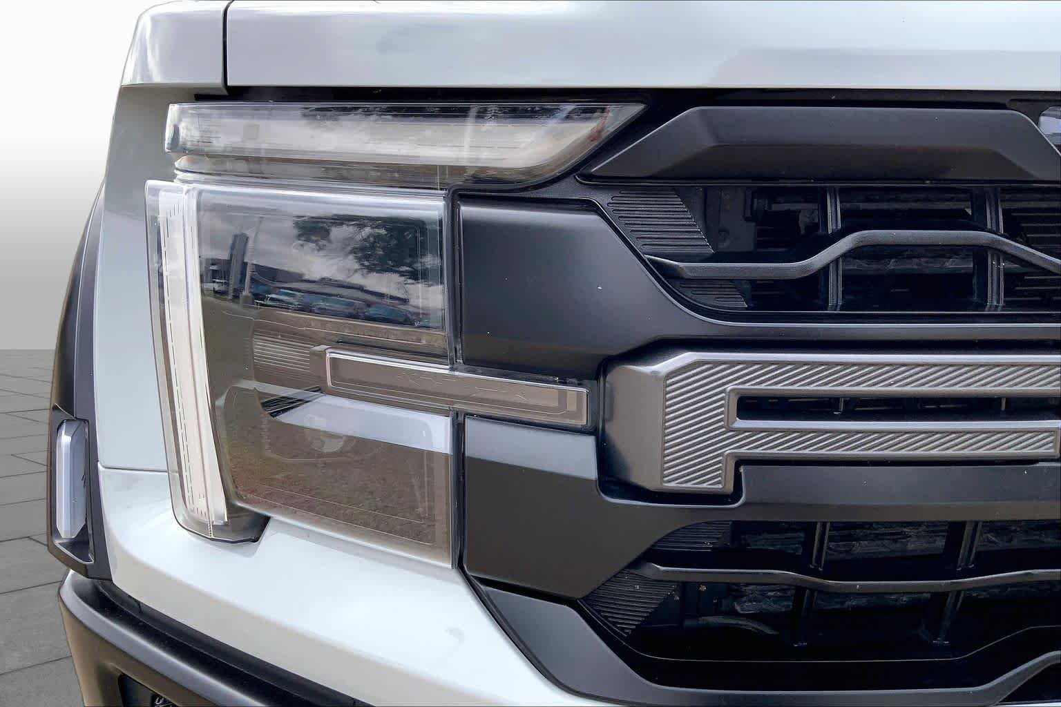 Certified Used 2024 Avalanche Ford Raptor image 28