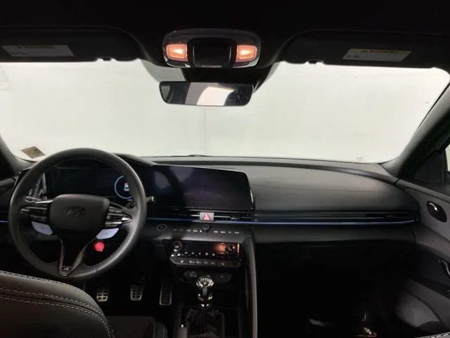 Used 2025 Blue Hyundai Base image 21