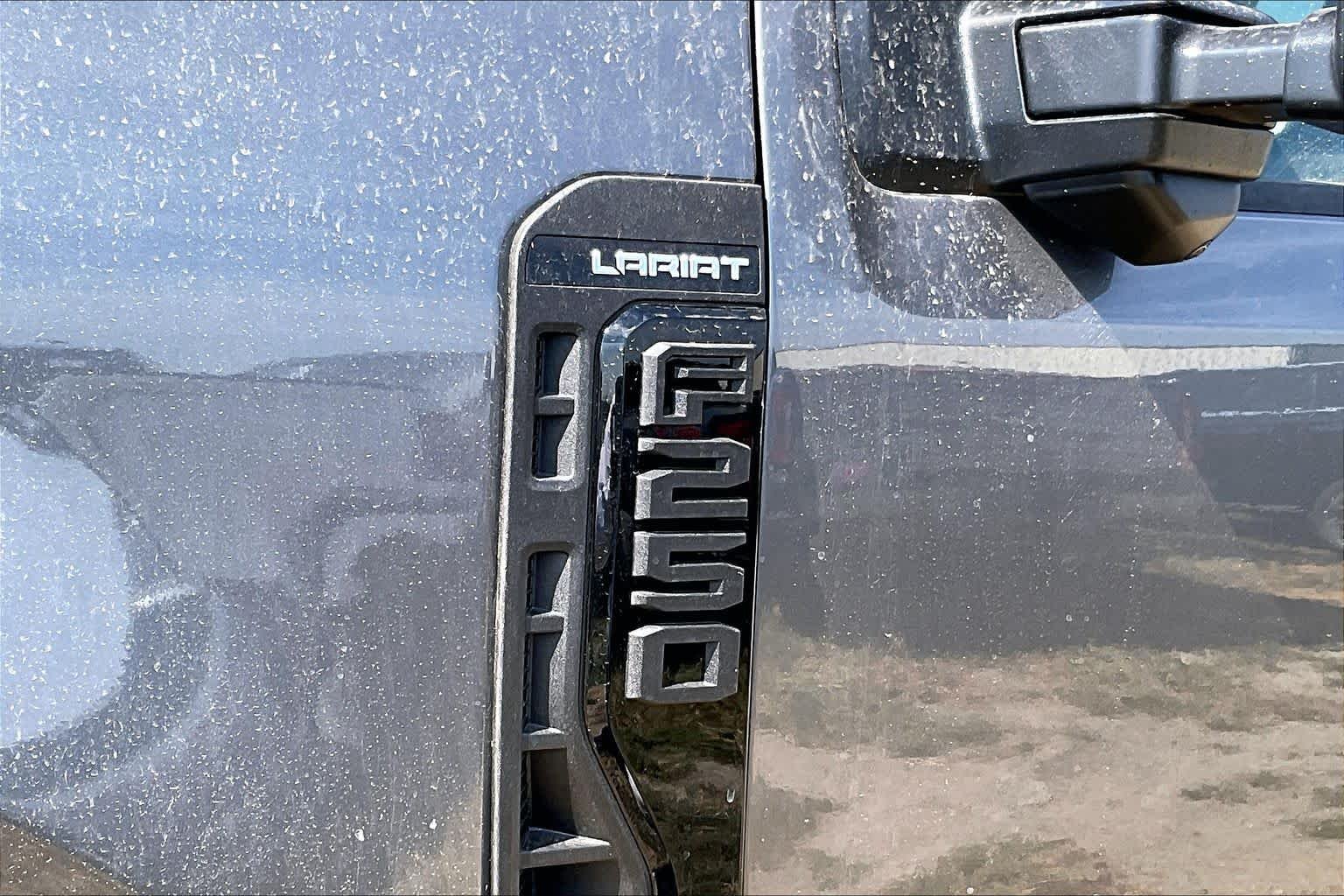 New 2027 Carbonized Gray Metallic Ford F-250® Lariat® image 13