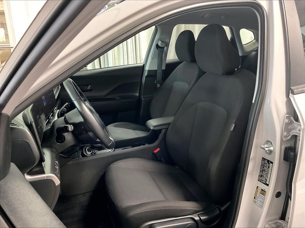 Used 2026 Gray Hyundai SEL Sport image 10