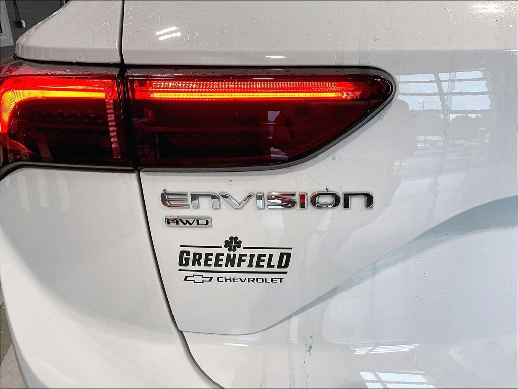 Used 2025 White Buick Sport Touring image 26