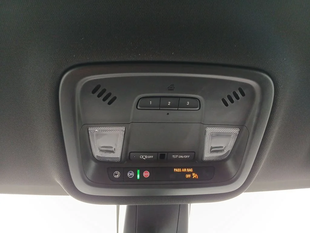 Used 2023 White Chevrolet LT image 14