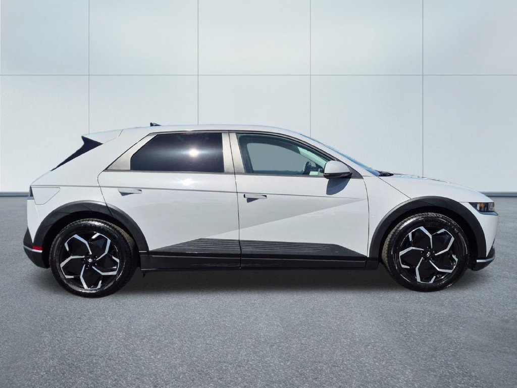 2024 Hyundai IONIQ 5 SE - Photo 7