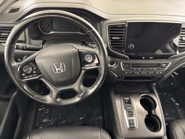 Used 2021 Black Honda EX-L image 25