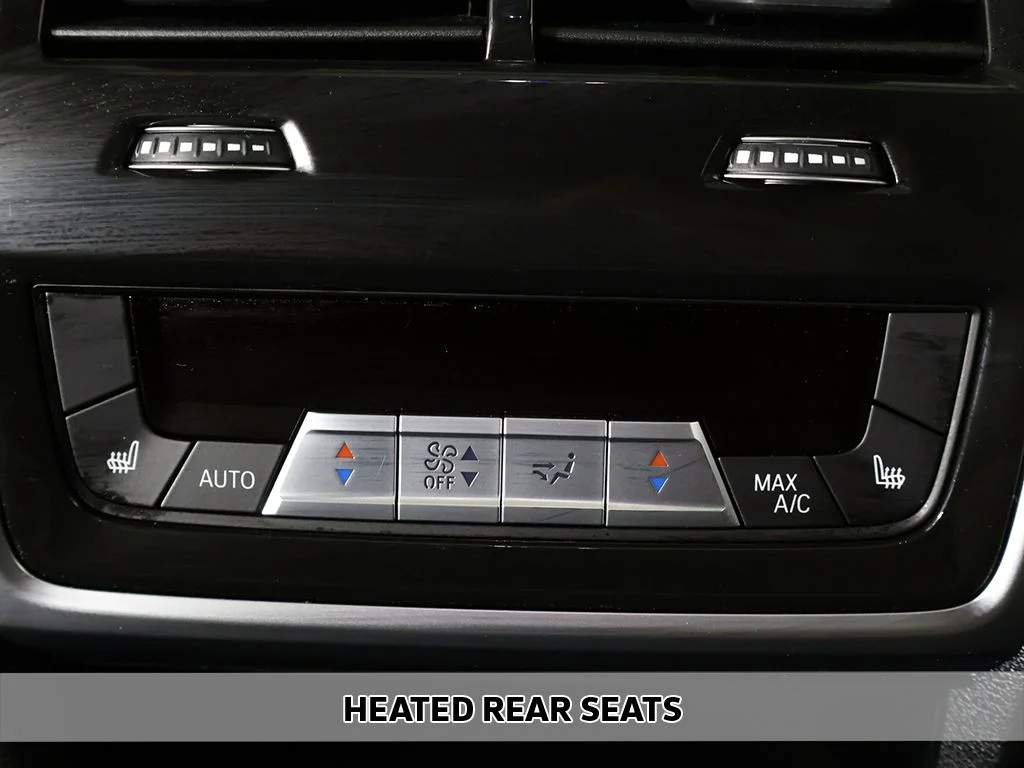 Used 2023 Alpine White BMW Base image 12