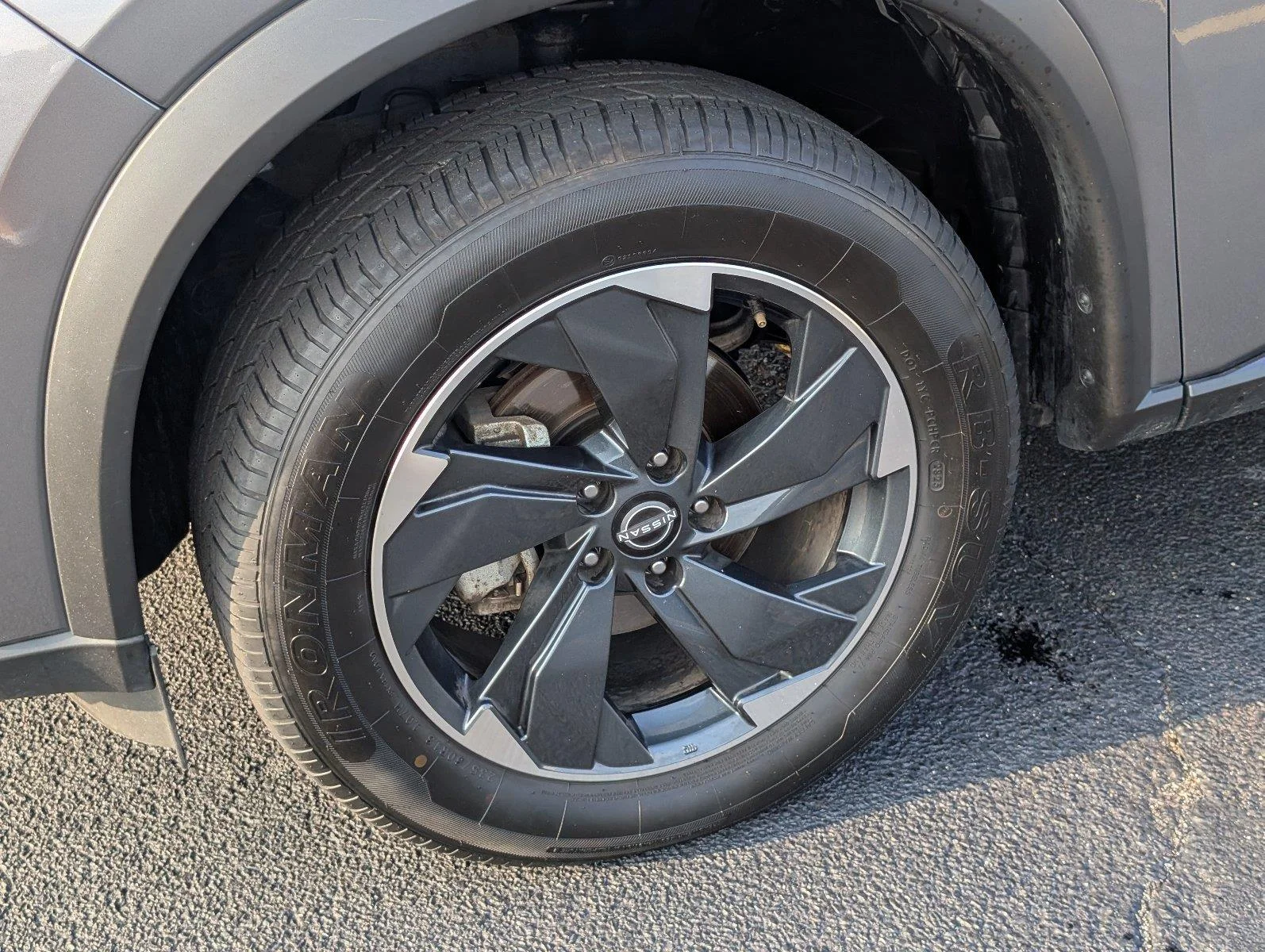 Used 2025 Gun Metallic Nissan SV image 11