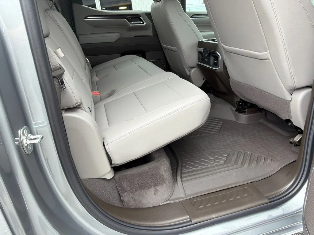Used 2025 Gray Chevrolet LTZ image 15