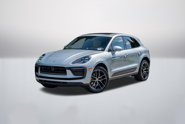 2026 Porsche Macan Base
