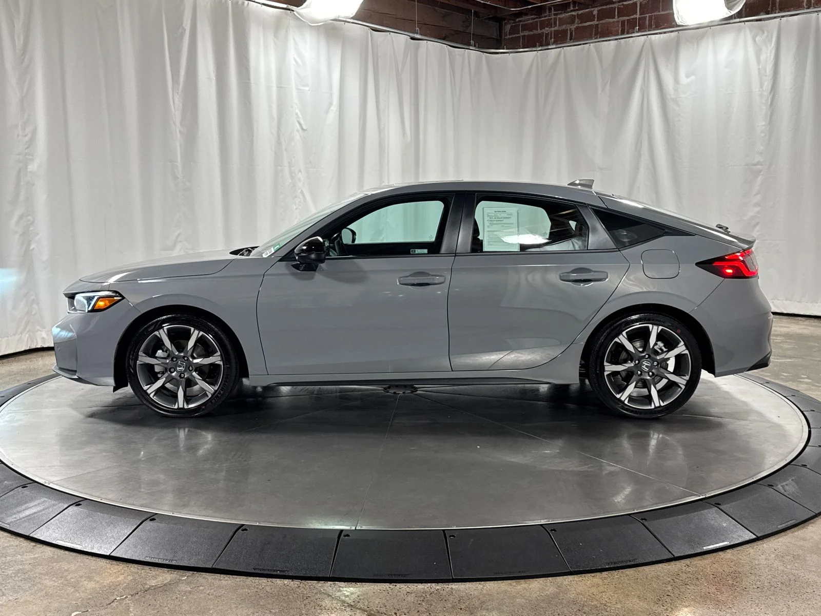 Used 2026 Urban Gray Pearl Honda Sport Touring image 6