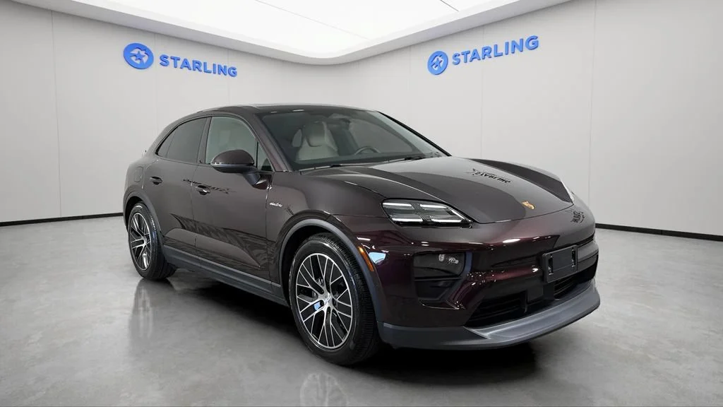 2025 Porsche Macan Base - Photo 13