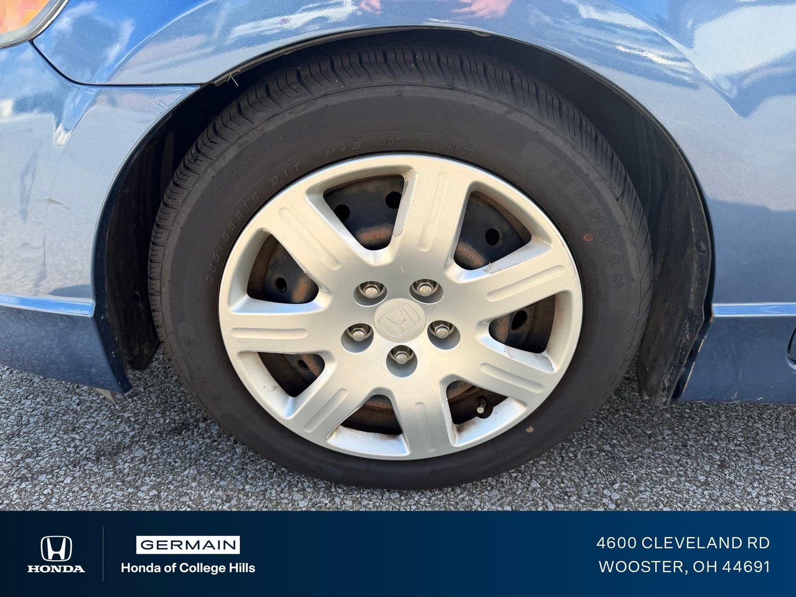 Used 2008 Fiji Blue Pearl Honda LX image 12