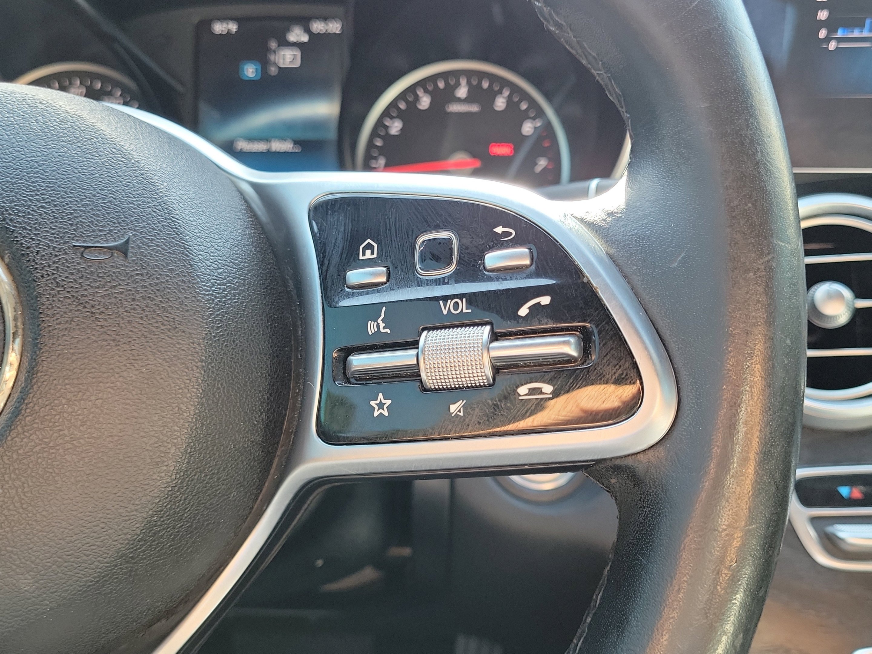 Used 2019 Brilliant Blue Mercedes-Benz C 300 image 31