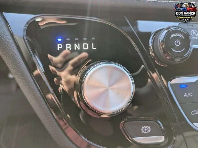 2025 Chrysler Pacifica Select - Photo 20